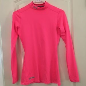 Under Armour Coldgear Long Sleeve - Size SM